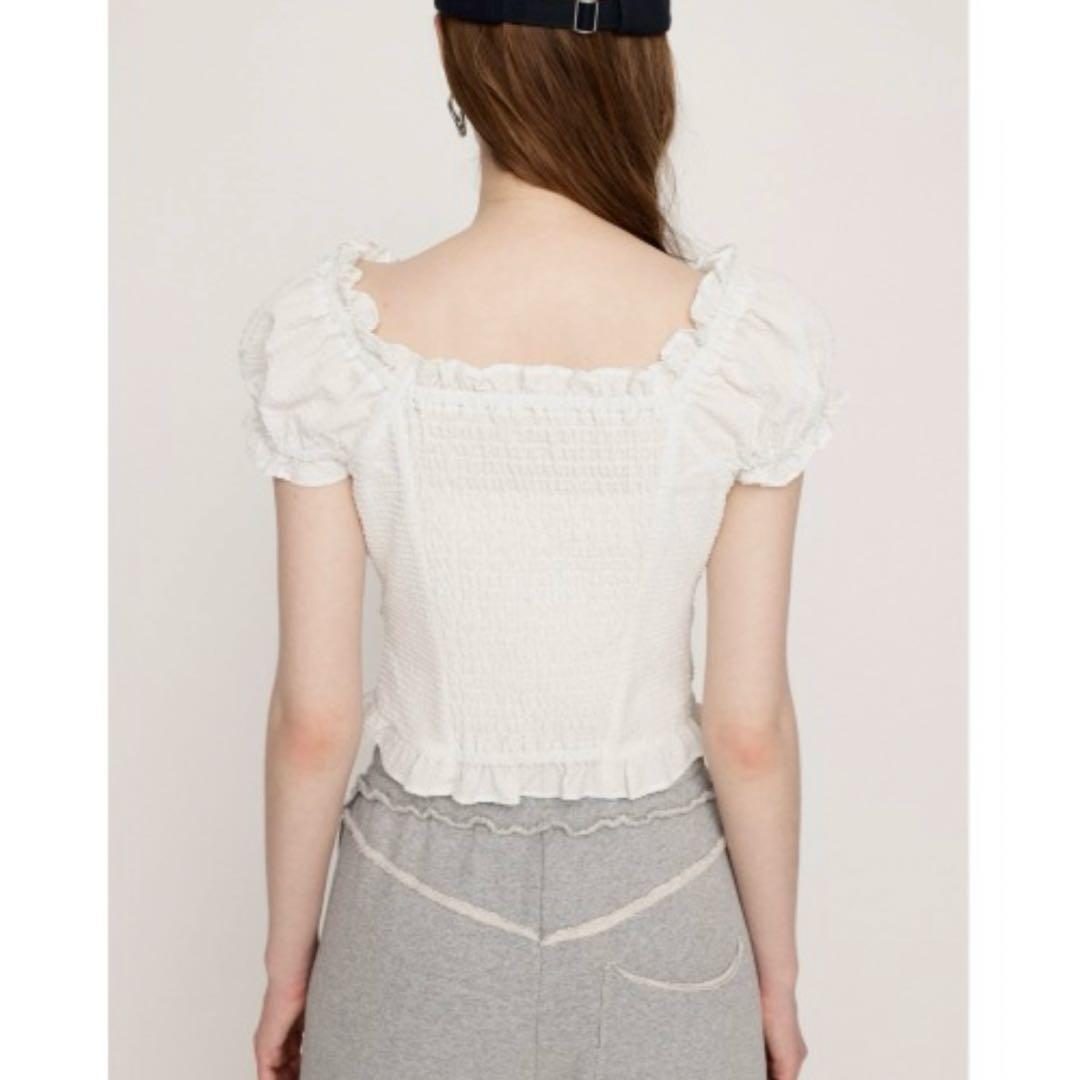 a SLY FRONTZIP2WAYTOPSフロントジップ2ウェイトップス
