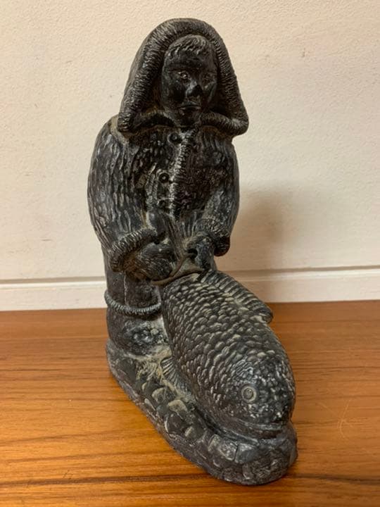 イヌイット　アートエスキモー　石細工　NUVUK カナダ　