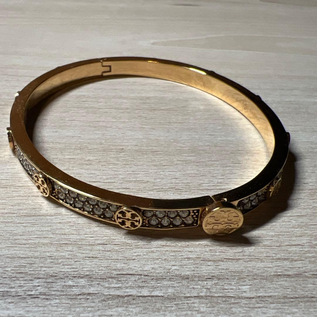 トリーバーチ　アイコン パヴェ スタッズ ヒンジブレスレット 5mm