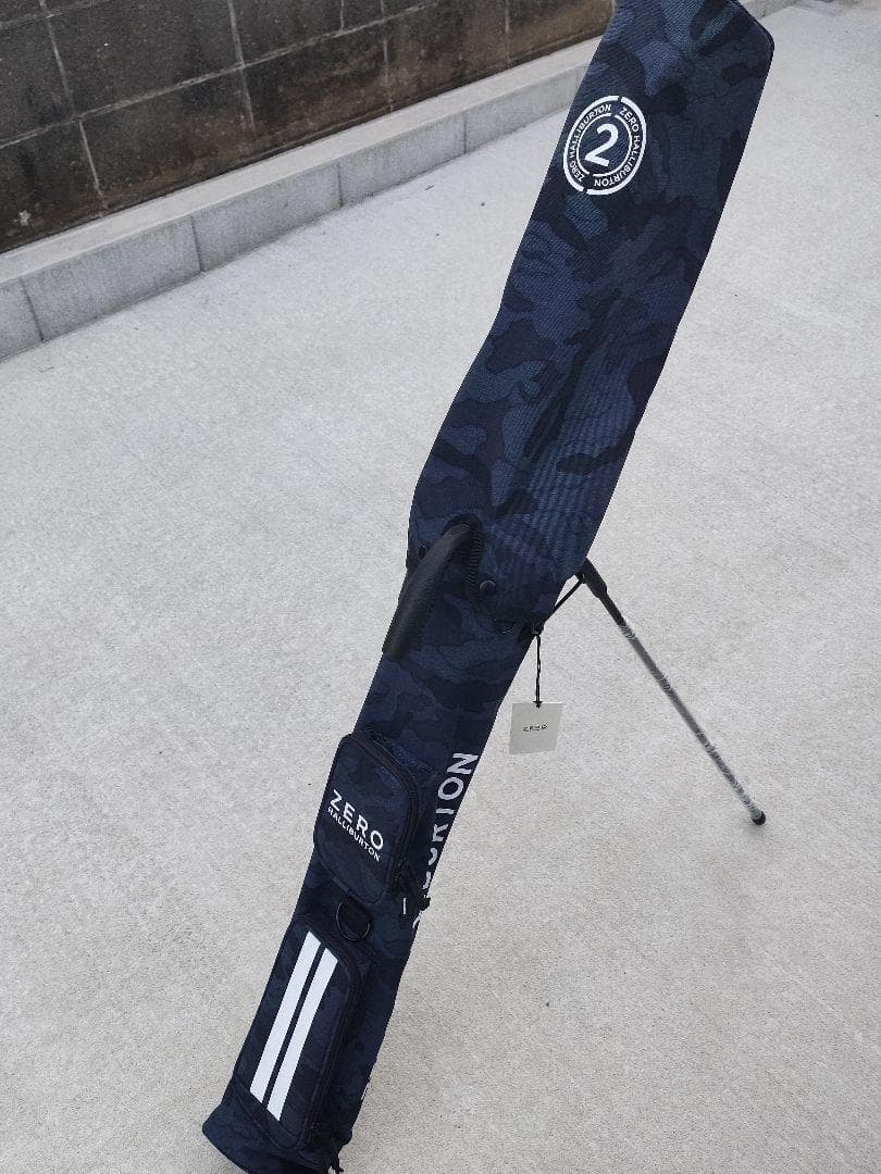 未使用品 ゼロハリバートン ネイビーカモ ゴルフバッグ ミニキャディバッグ