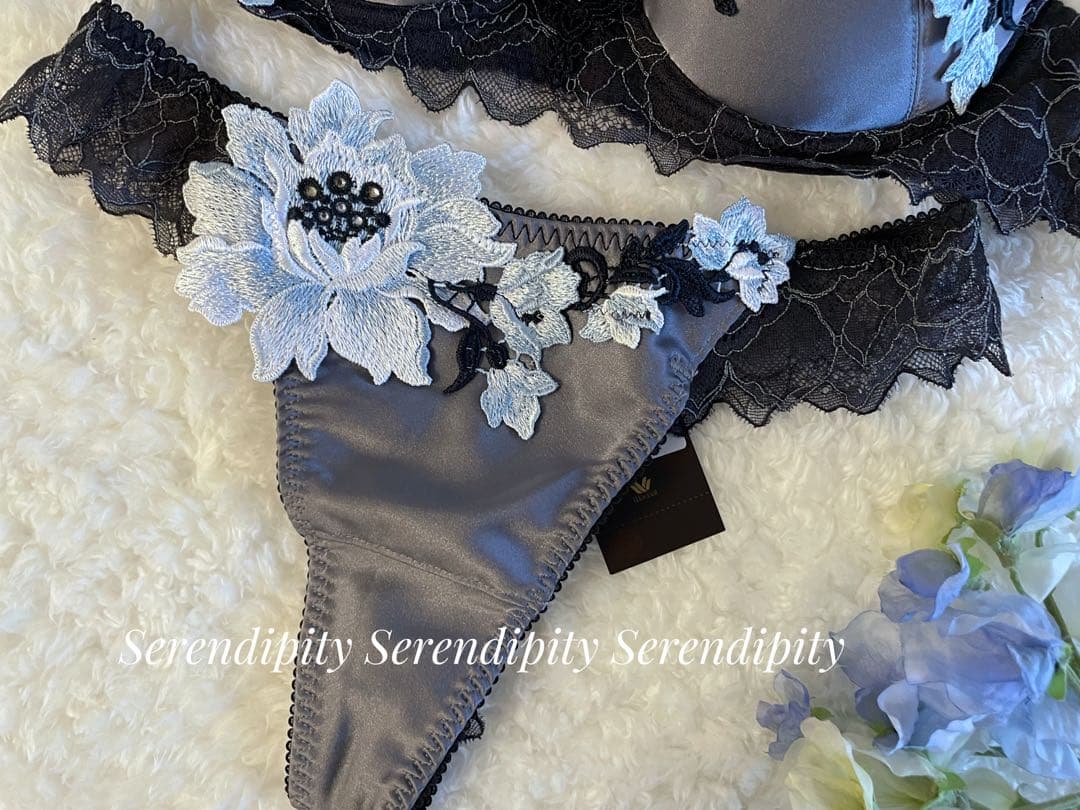 サルート E70/M 94G GY マリアテレジア プレステージ