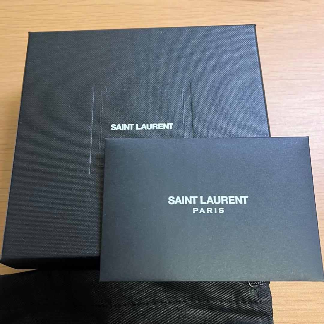【みるく】SAINT LAURENT チャームブレスレット