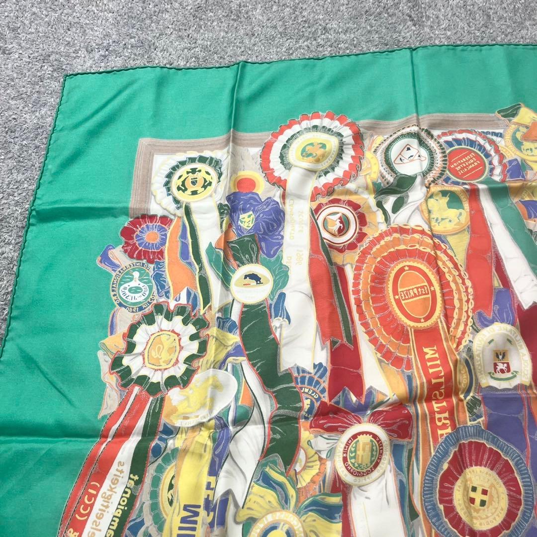 【美品】 GUCCI グッチ 大判 スカーフ ストール 勲章 メダル シルク