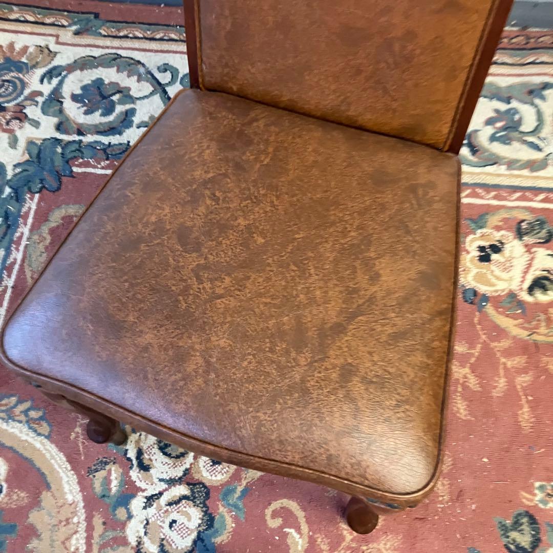 ③北欧レトロ マルニ木工 木製椅子 鋲打ちダイニングチェア ロビーチェア 古家具