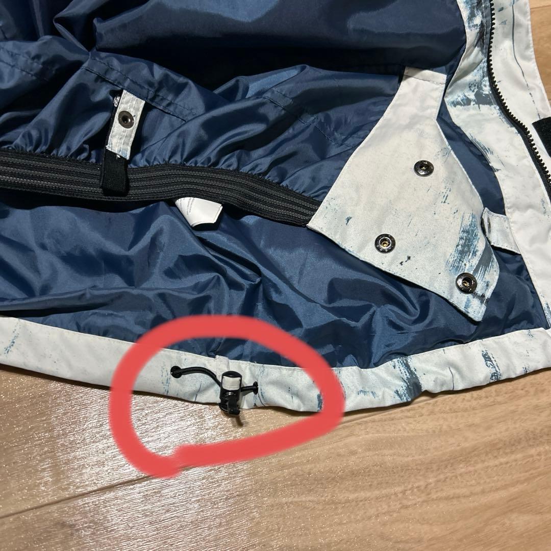 【未使用】クイックシルバー スノーボードウェア ジャケット 総柄
