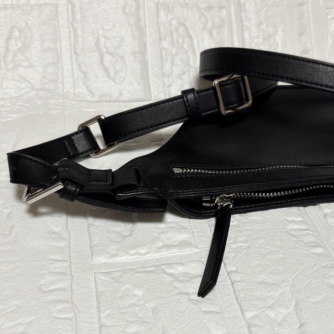 【美品】A.P.C. ボディバッグ　ウエストポーチ　アーペーセー　ブラック
