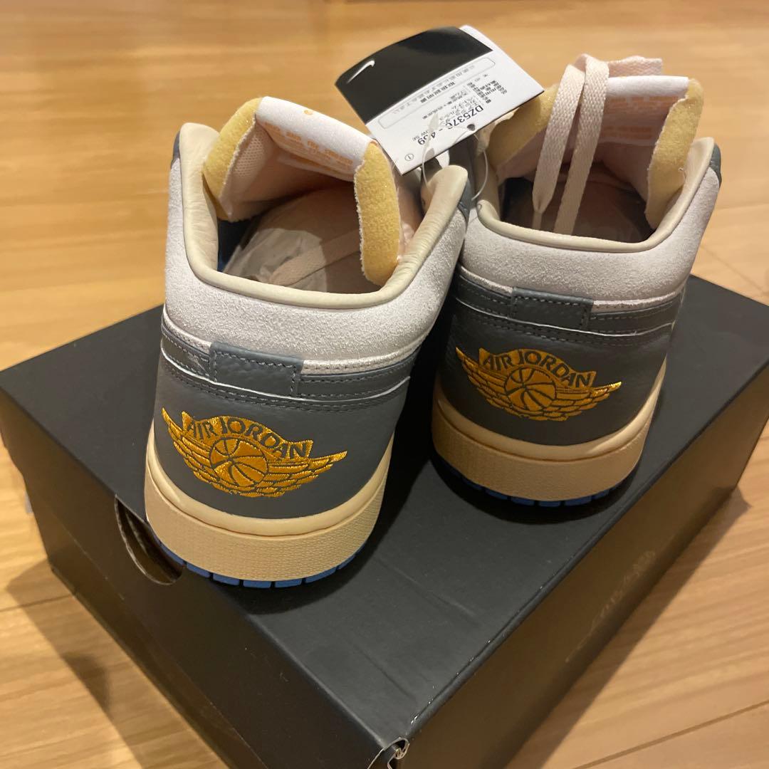 靴 Nike Air Jordan 1 Low SE Tokyo96