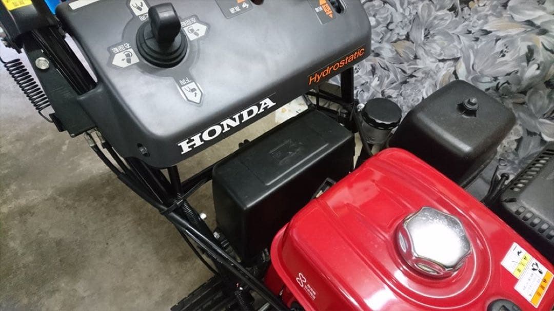 P　Honda HSS970 除雪機 キャタピラー式