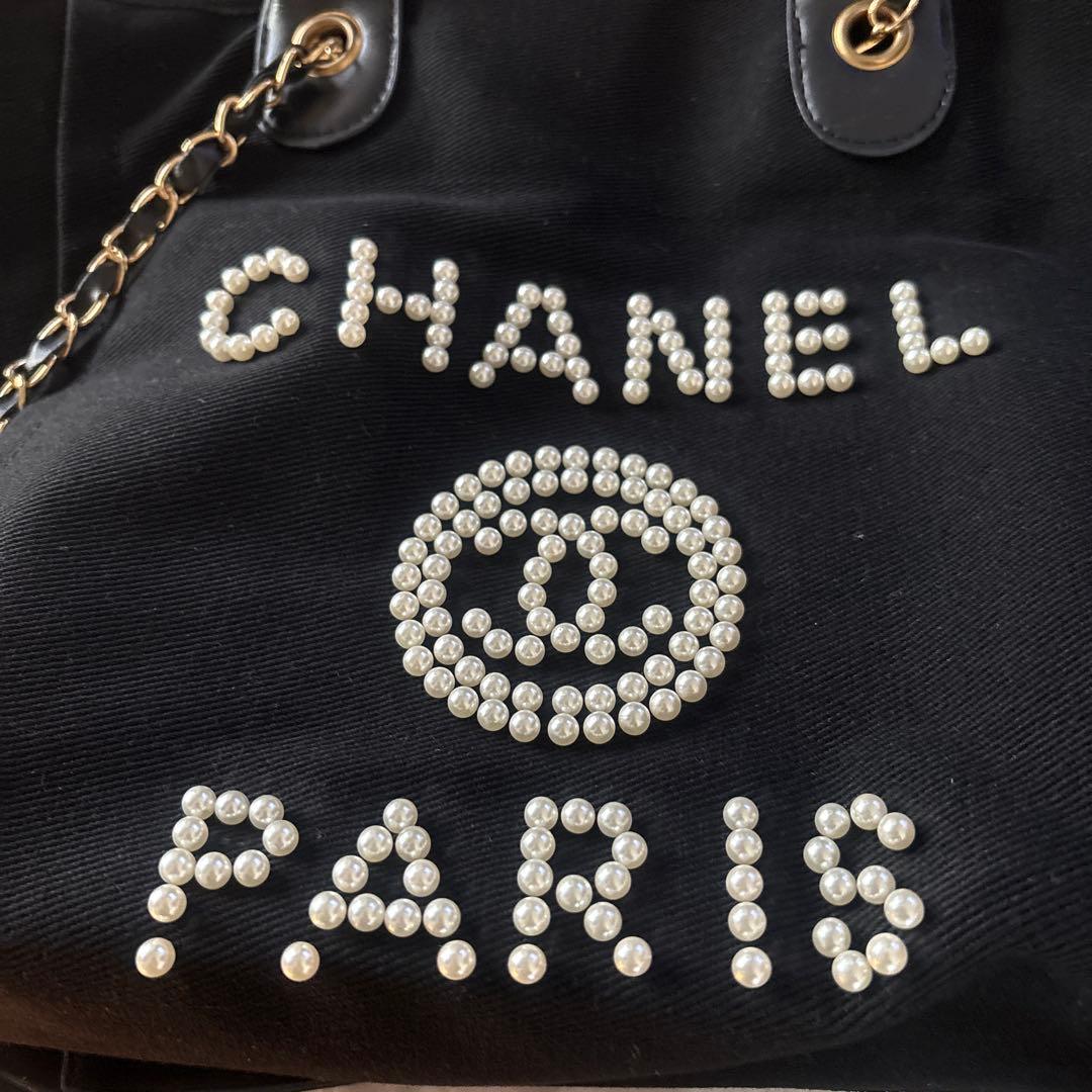 CHANEL ビジュー付き ブラックトートバッグノベルティ