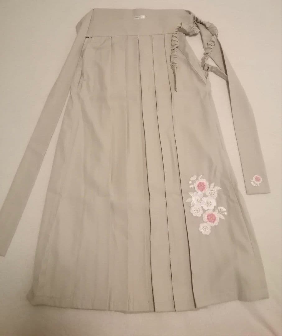 【タイムセール♪】小学校卒業式 キャサリンコテージ 袴セット 赤 花柄