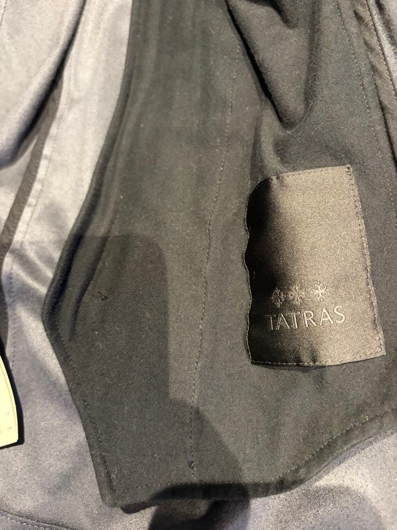 TATRAS ネイビースエードジップアップジャケット
