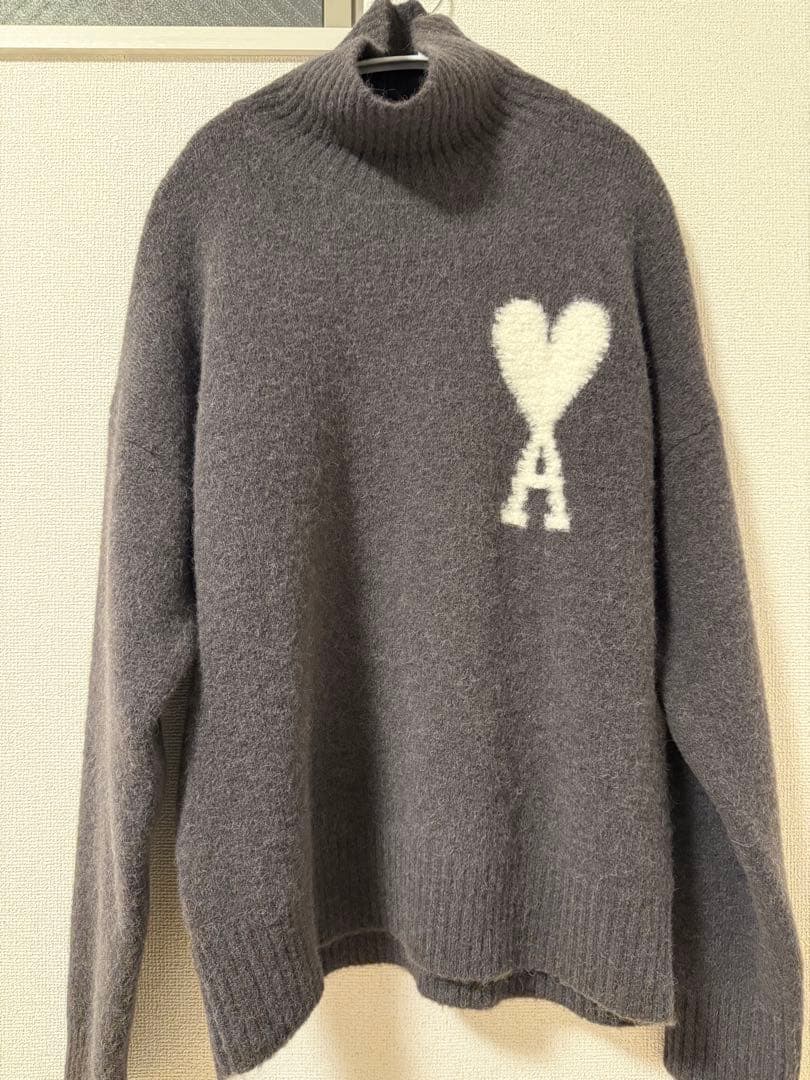 ami ダークグレー セーター Mサイズ 1回着用