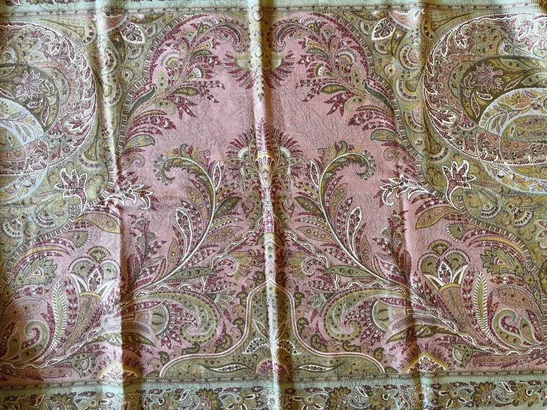 値下げETRO 大判　長方形ロングストール　若草色とピンク　ウール／シルク　美品