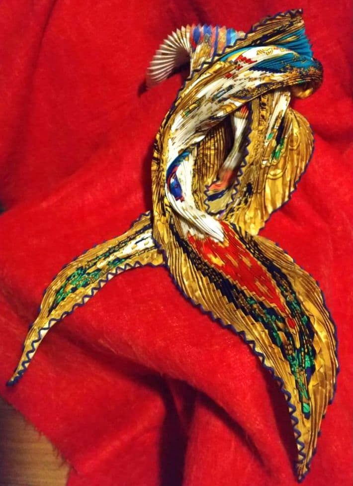 エルメス プリーツスカーフ〈箱なし〉