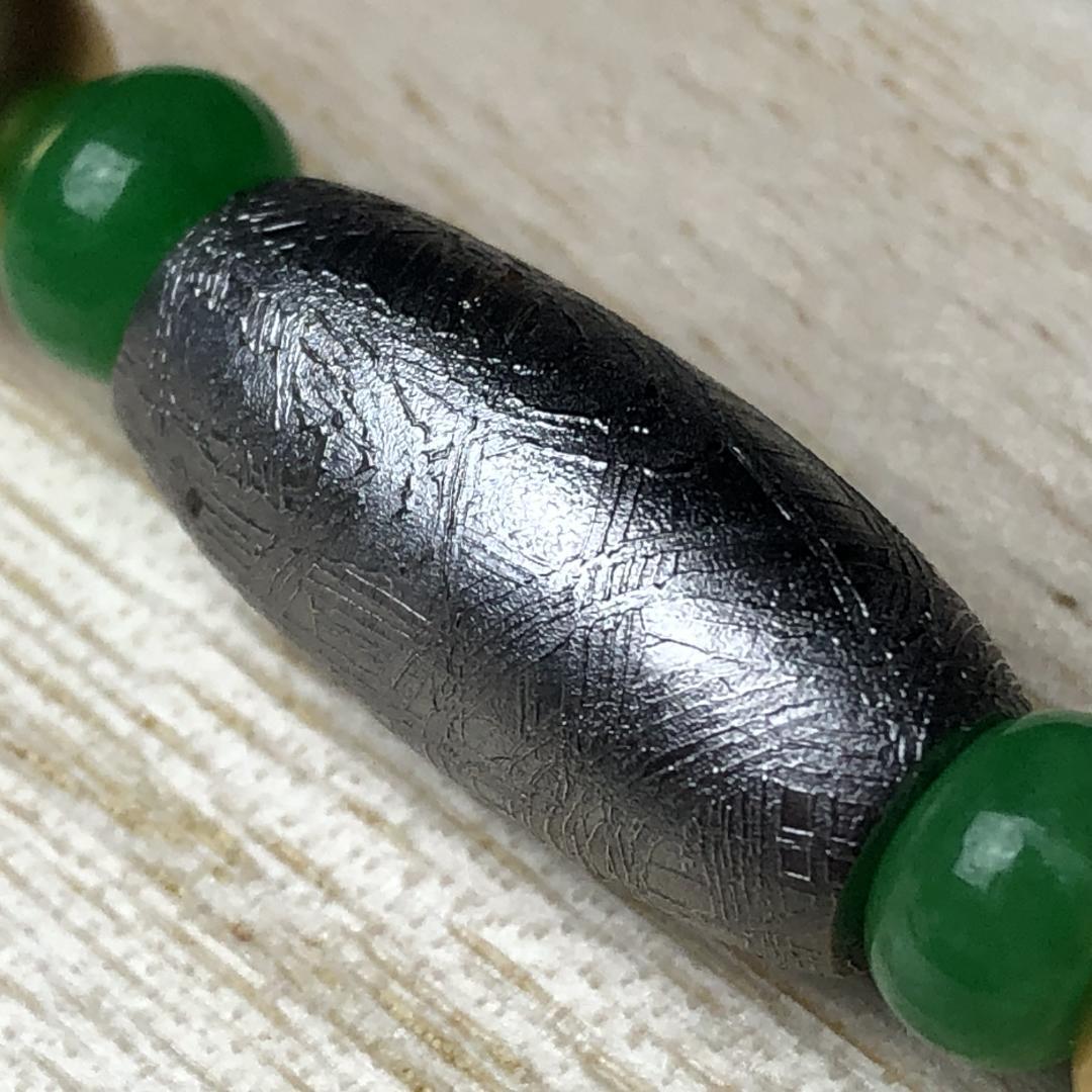 ムオニオナルスタ隕石　メッキ処理済み　天珠　ペンダント　隕石　重さ約18ｇ