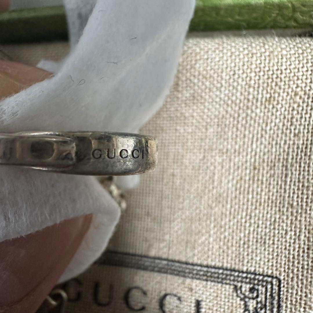 GUCCI シルバー ロゴチャーム ブレスレット