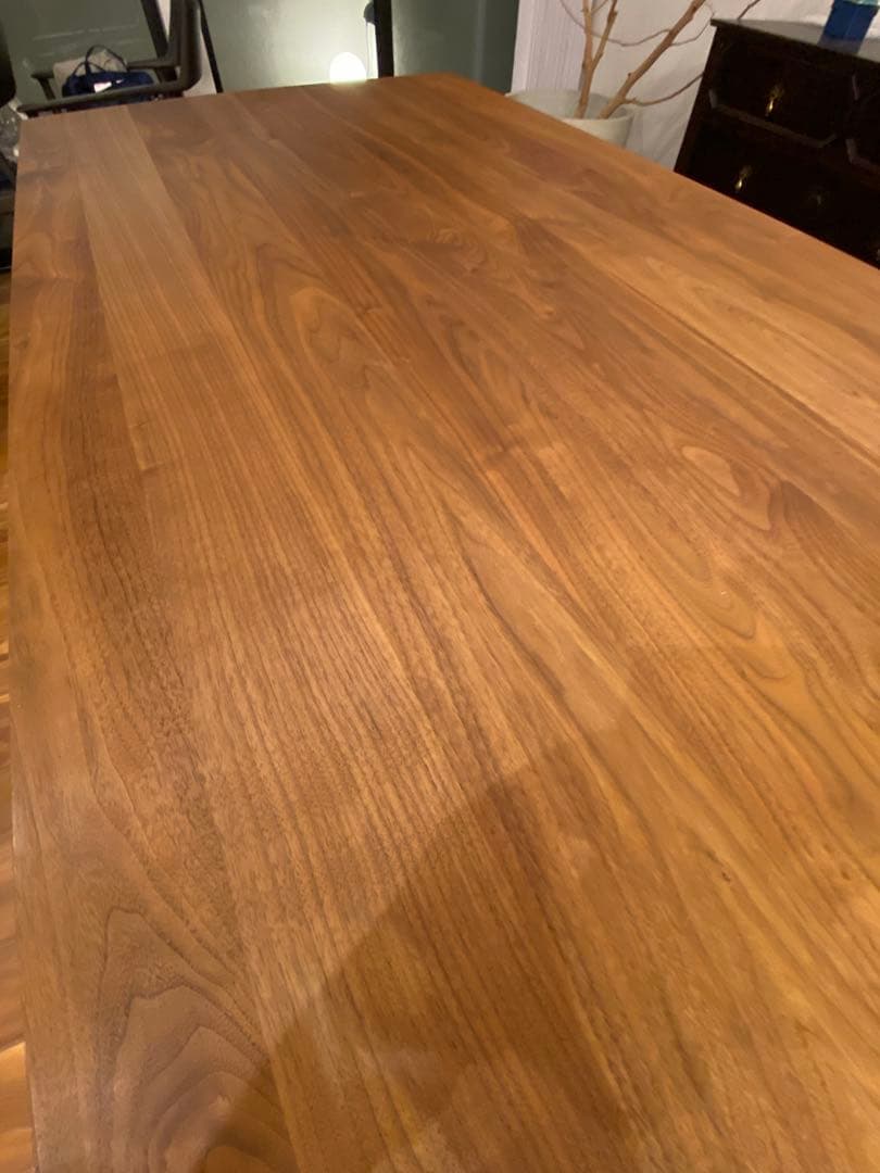 グリニッチ社製　ダイニングテーブル