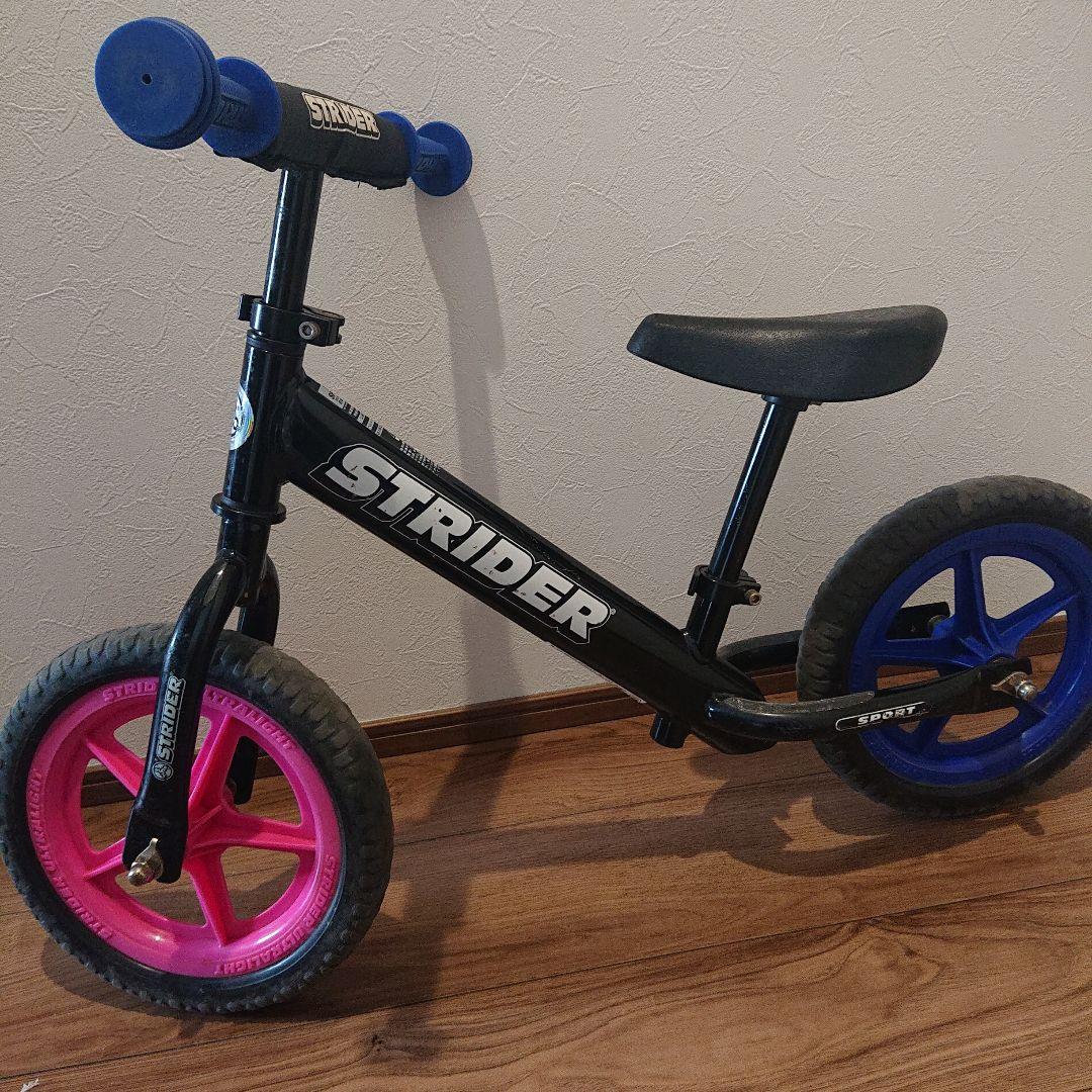 STRIDER バランスバイク 12インチ ブラック/ピンク/ブルー