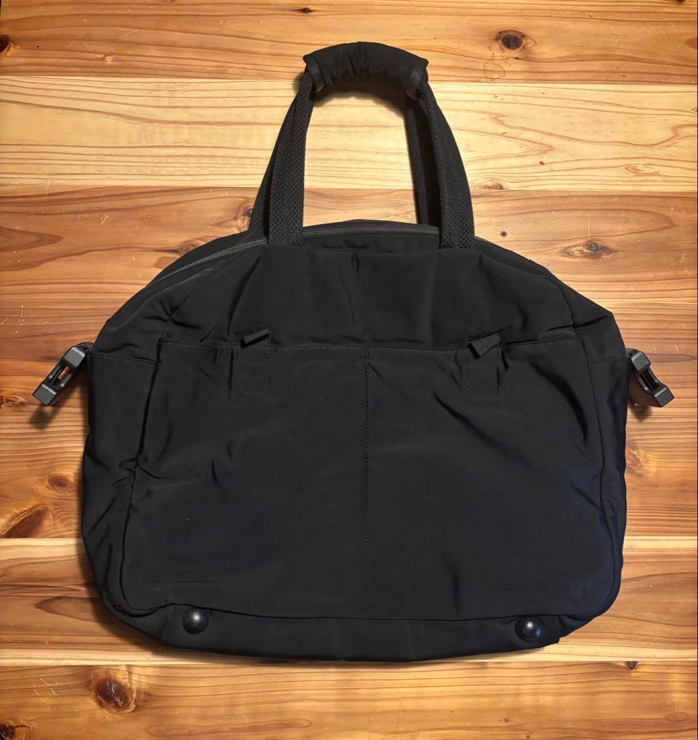 【希少・安心鑑定】MIU MIU ボストンバッグ・カジュアルバッグ 黒 男女兼用