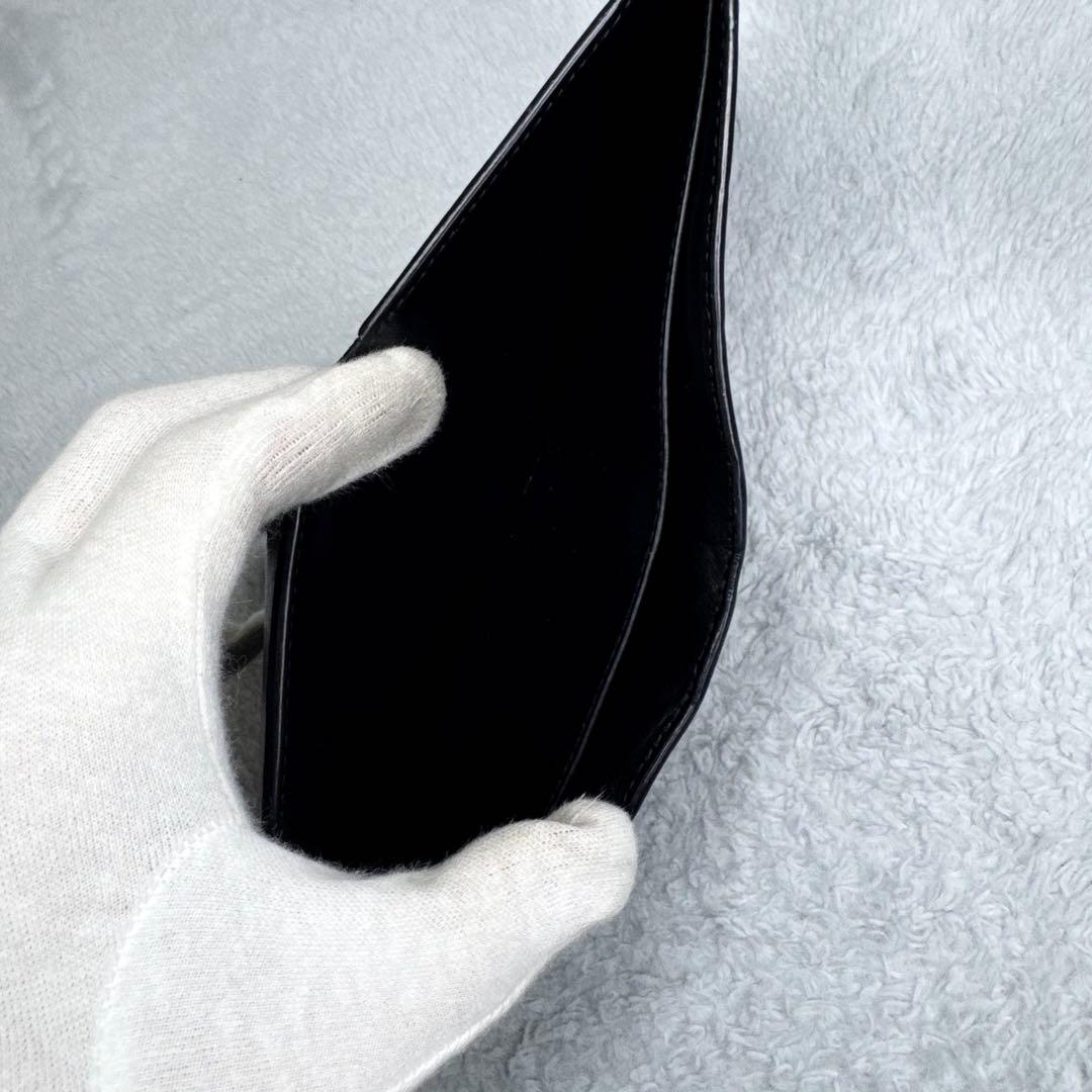 RFID ボッテガヴェネタ 二つ折り財布 マキシイントレチャート 黒