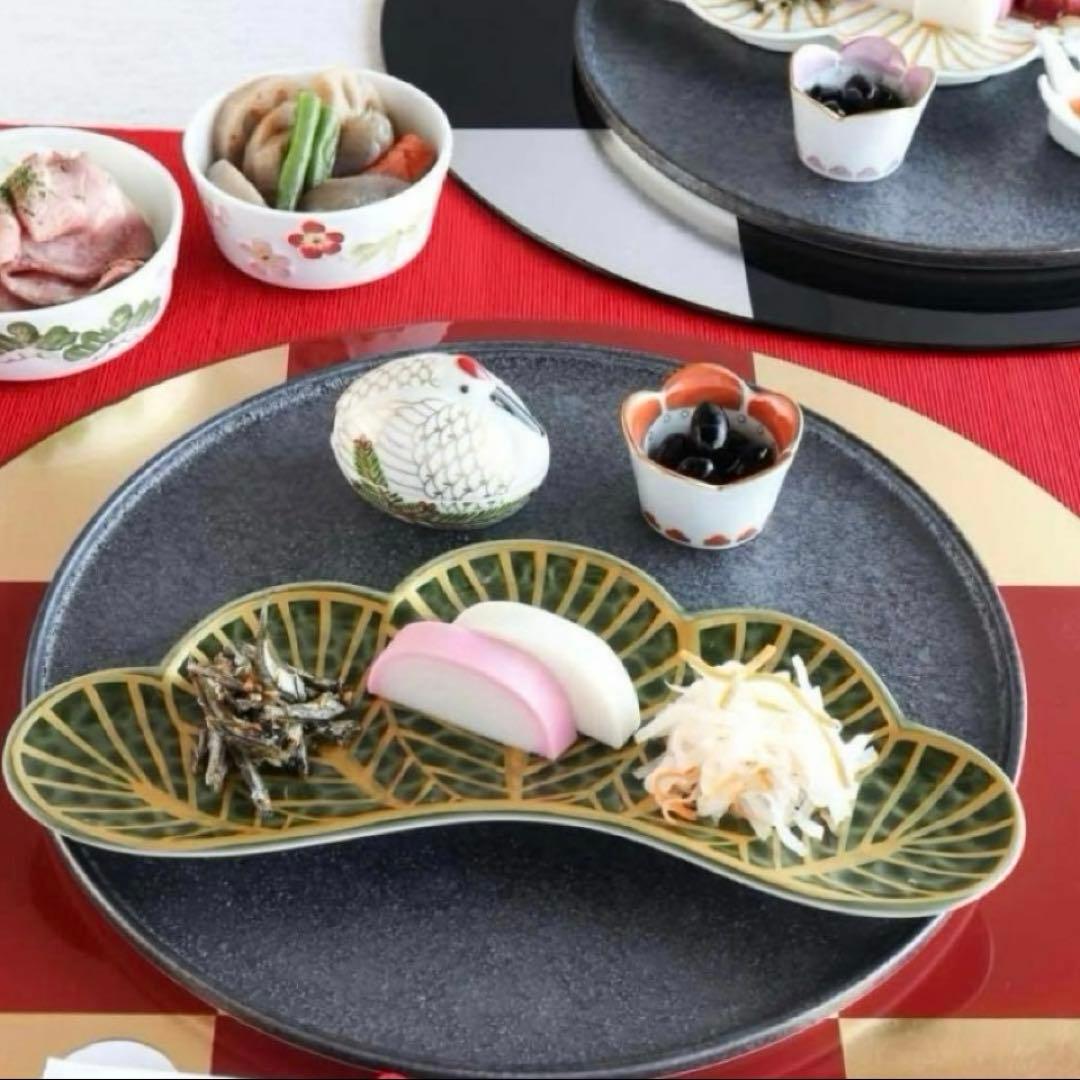 【新品】【大人気】有田焼幸楽窯 錦茶緑金松葉形前菜皿3枚セット　縁起物
