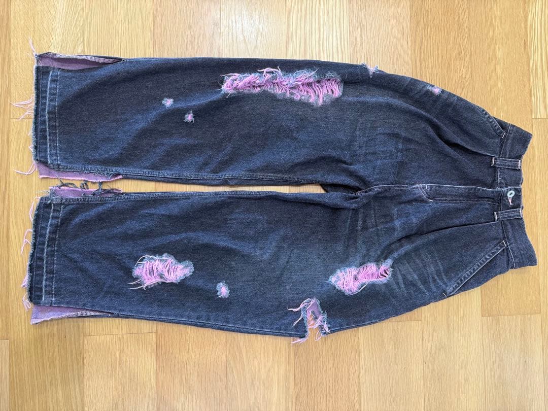 美品　渡辺直美&YOPPY 10 TEN ダメージ加工ダークグレー デニムパンツ