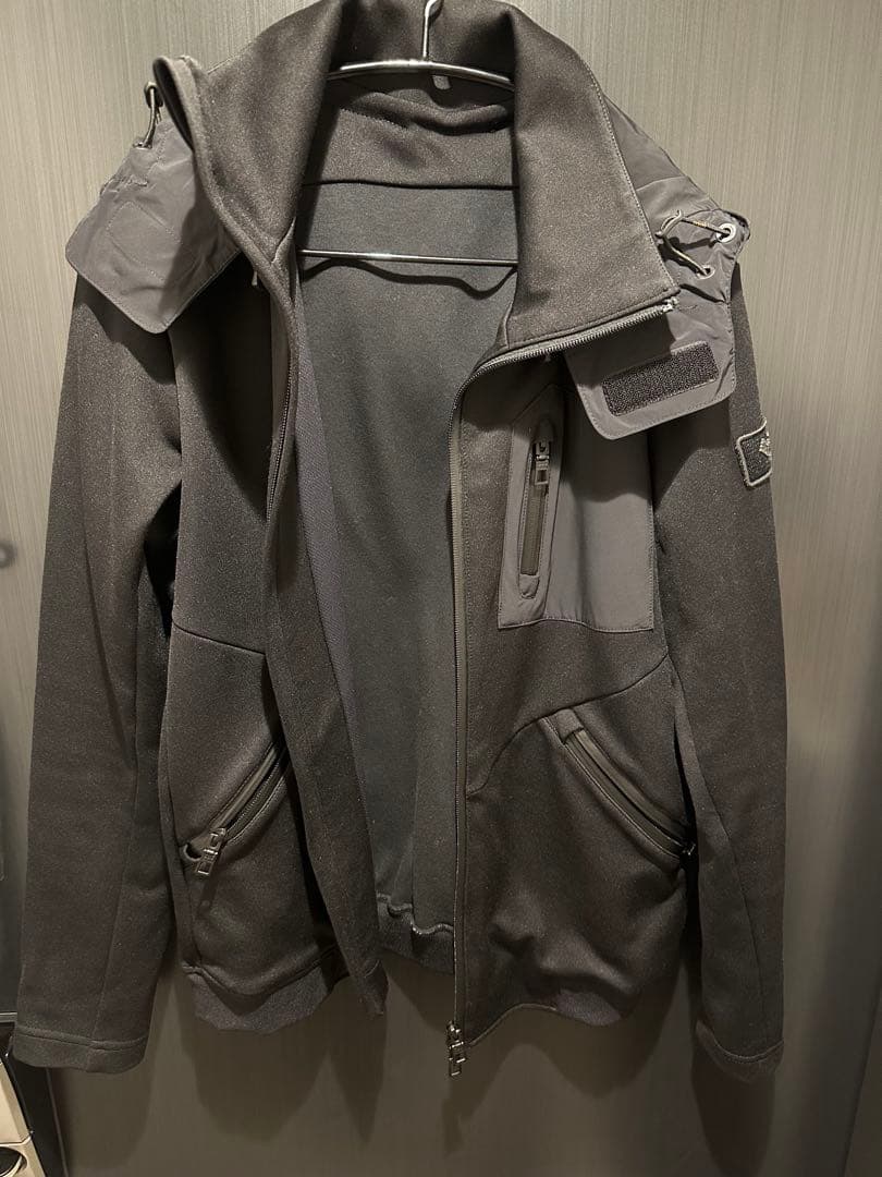 近年モデル 極美品 Lサイズ タトラス TATRAS パーカー