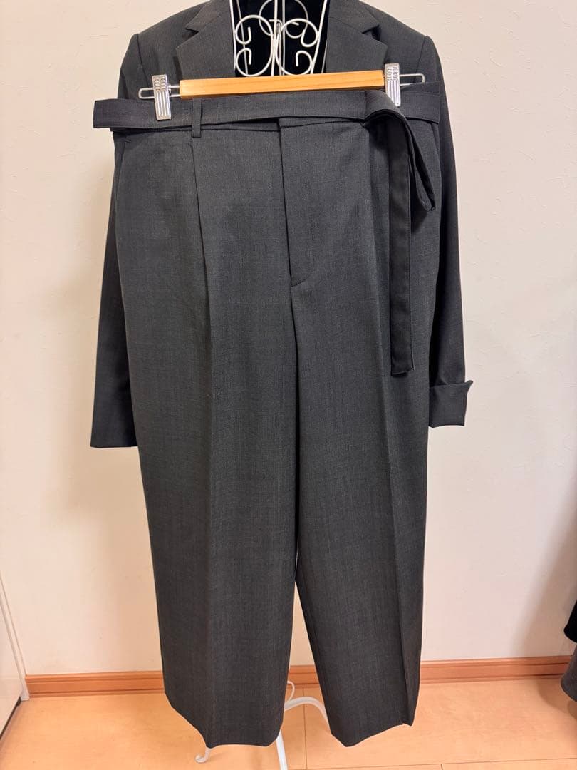 レディース パンツスーツ