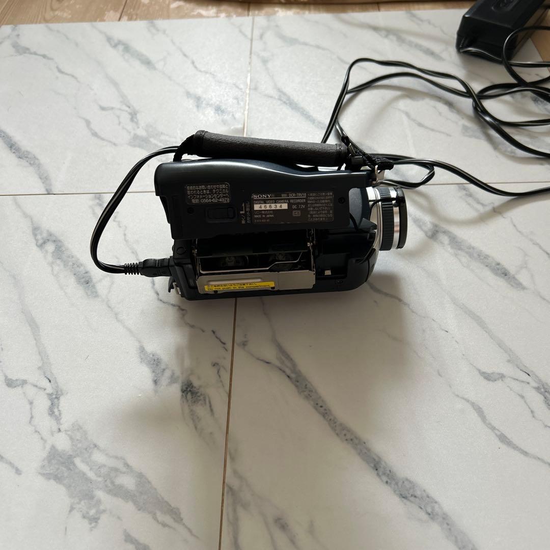 【SONY】動作確認済み　 デジタルハンディカム　DCR-TRV18K