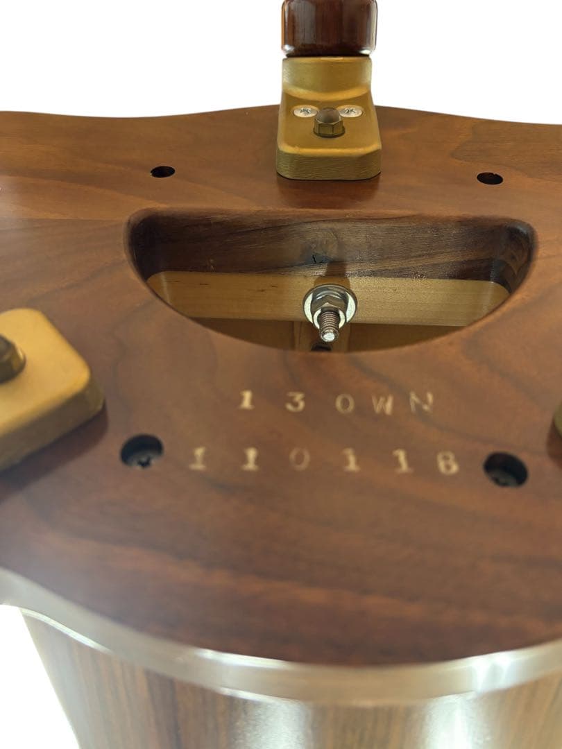 ◆美品 青山ハープ The 130(WN) (ウォールナット材仕上げ) ハープ