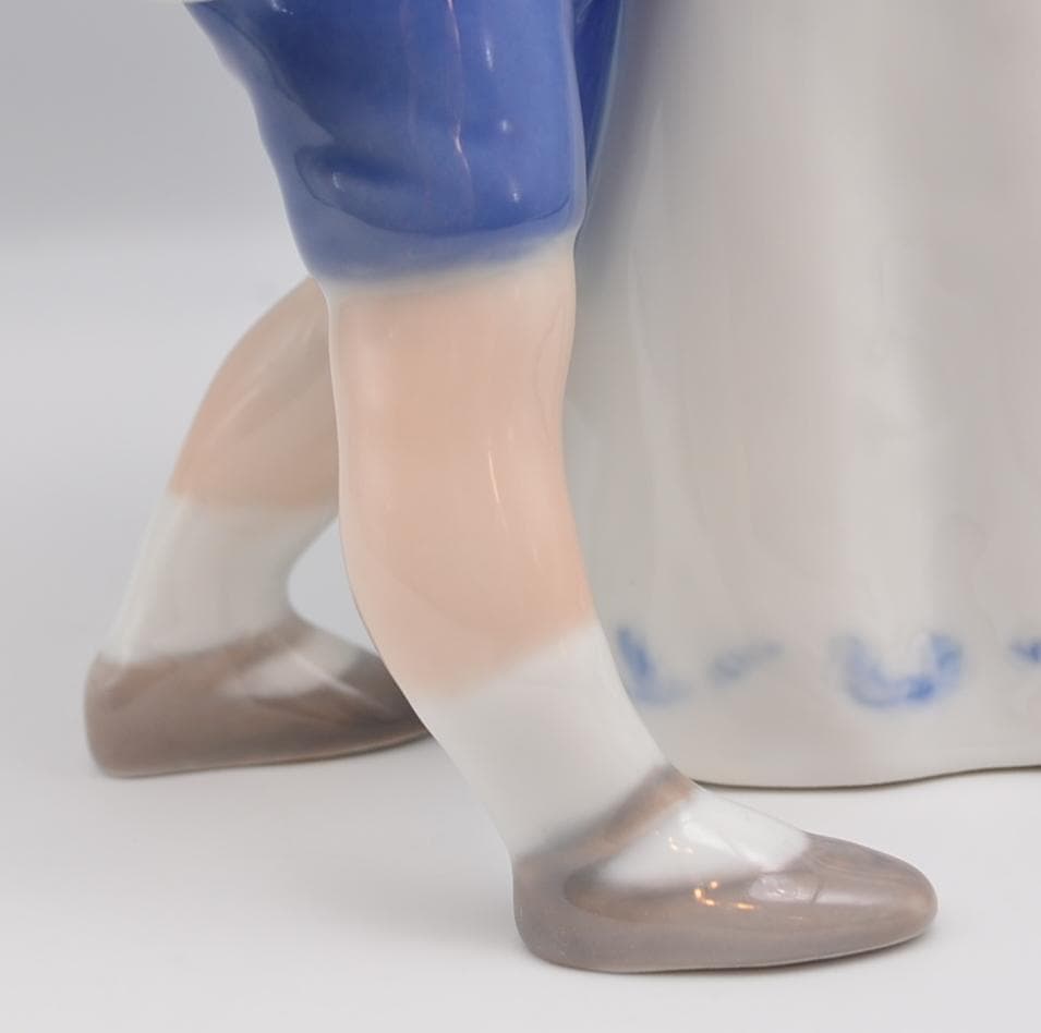 愛の断り／本を読む子供たち　B＆G　フィギュリン　２体おまとめ　ご成約済み