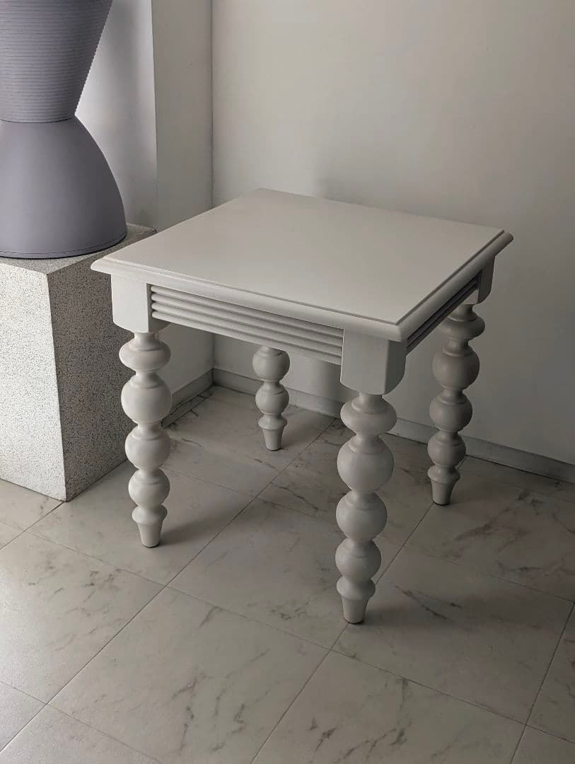 USED フレンチアンティークデザイン ミニ サイドテーブル マットホワイト