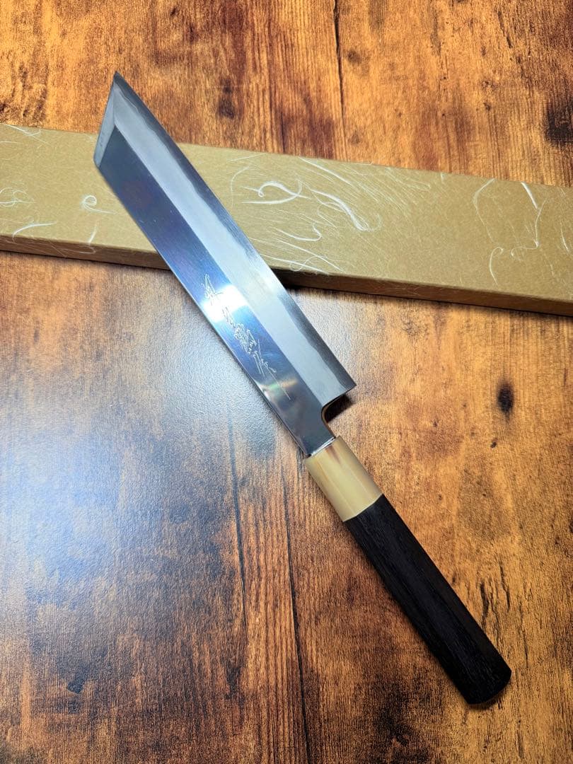 【堺打刃物】切付　銀三鋼 鏡面　包丁　7寸　黒檀八角水牛柄