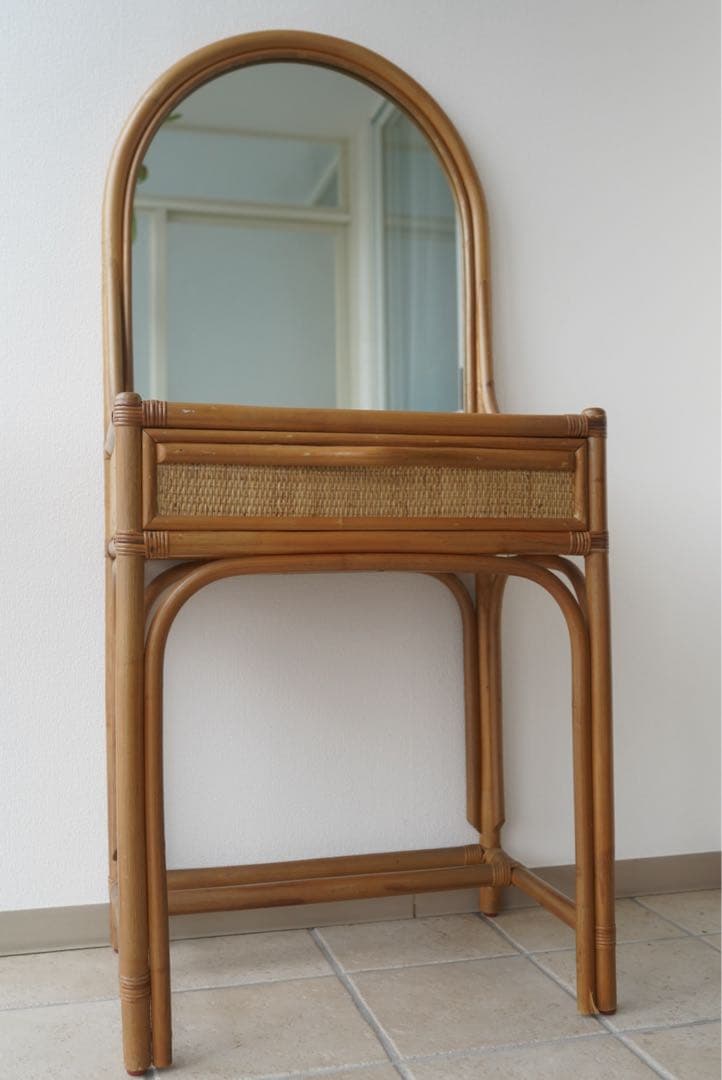 ラタン製アーチ型ドレッサー・鏡台