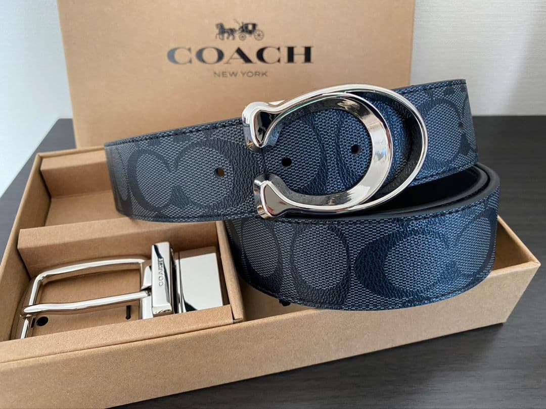 SALE♪コーチ　新品　シルバーバックル　シグネチャーベルトセット