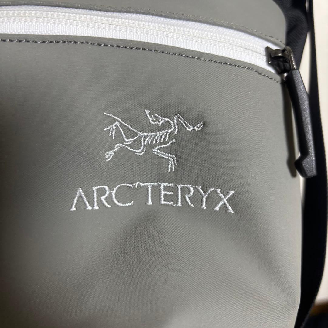 バッグ ARC'TERYX BEAMS Arro 8Pack