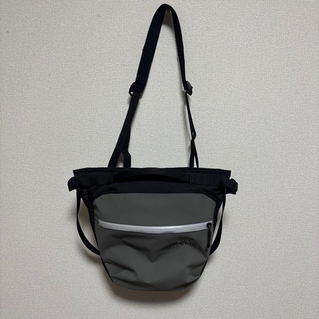 バッグ ARC'TERYX BEAMS Arro 8Pack