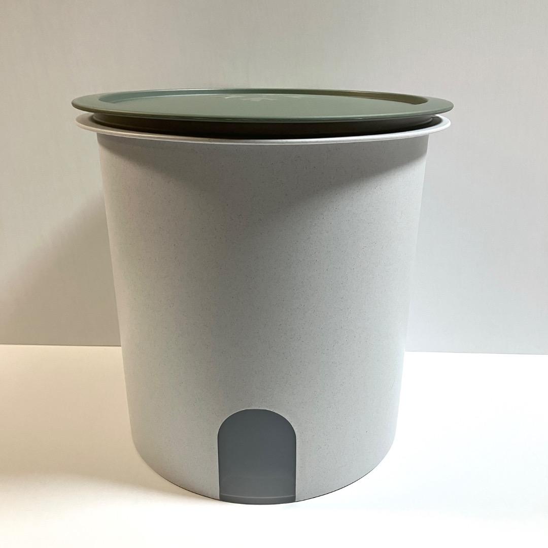 タッパーウェア／スーパーキャニスター 14.5リットル