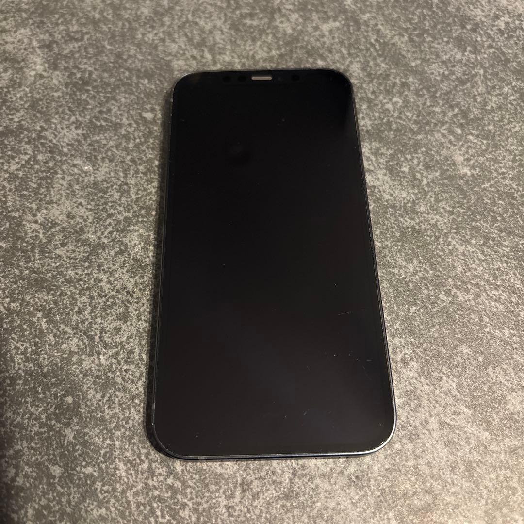 エリヤ　Apple iPhone 12 本体 64gb バッテリー86%