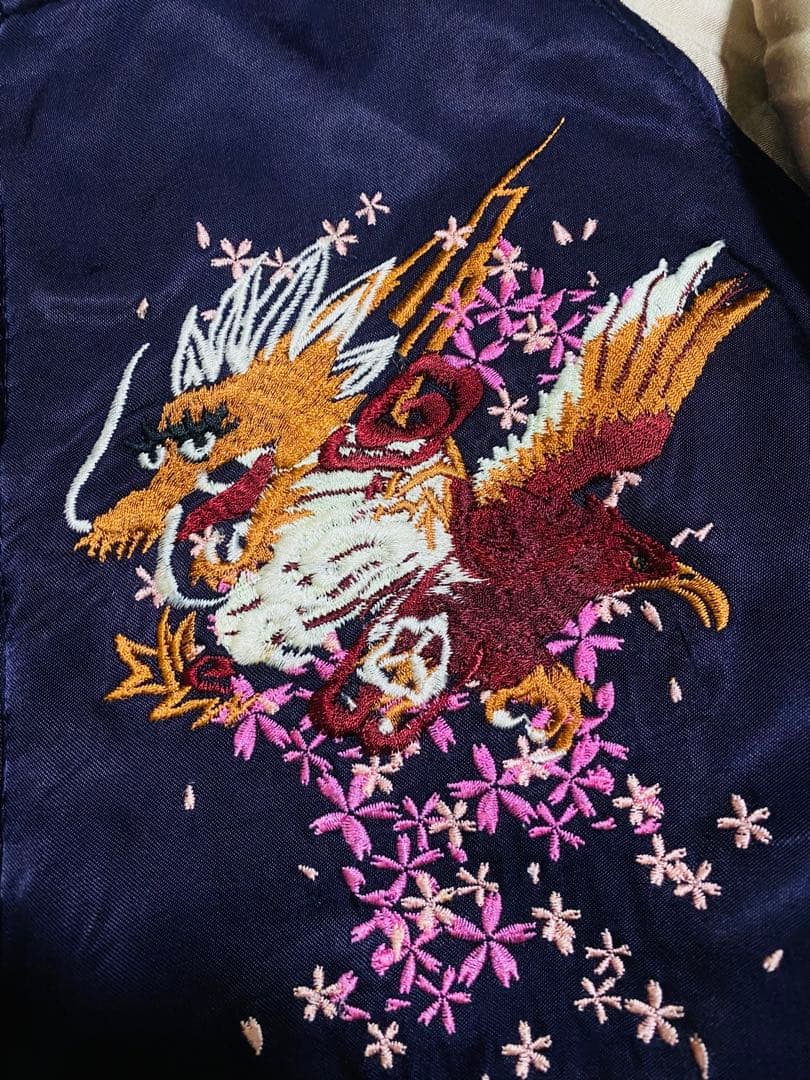JAPAN TOUR 限定版　スカジャン 龍　サテン 2面使う Unisex