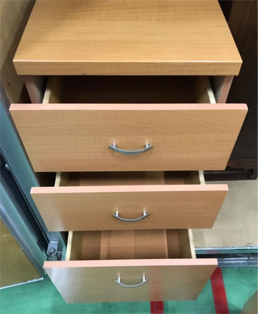 新品未使用　書類棚引き出し