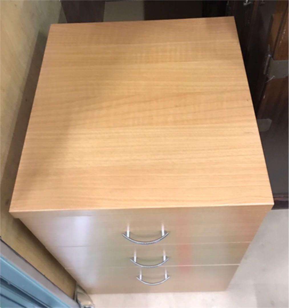 新品未使用　書類棚引き出し