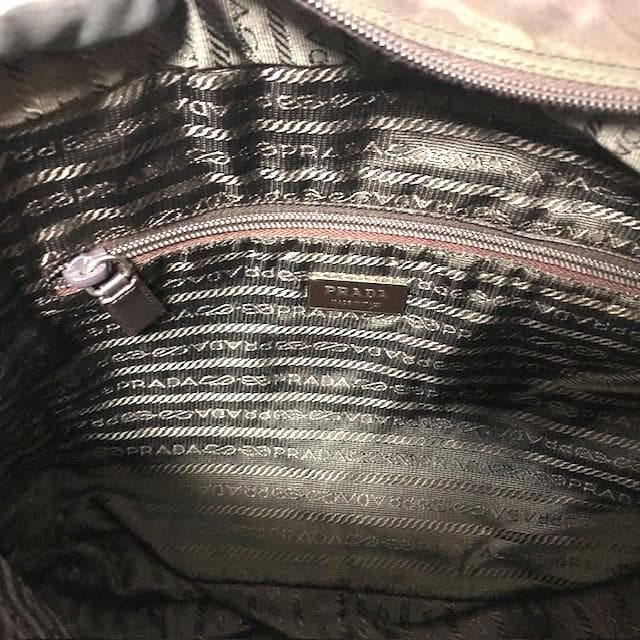 PRADA ナイロン プラダ ナイロンバック ハンドバッグ 三角ロゴ ブラウン