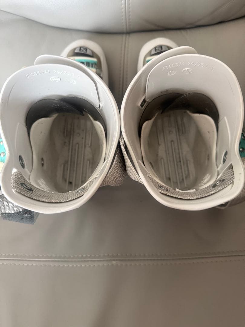 Salomon レディース・ブーツ QUEST ACCESS 24/24.5cm