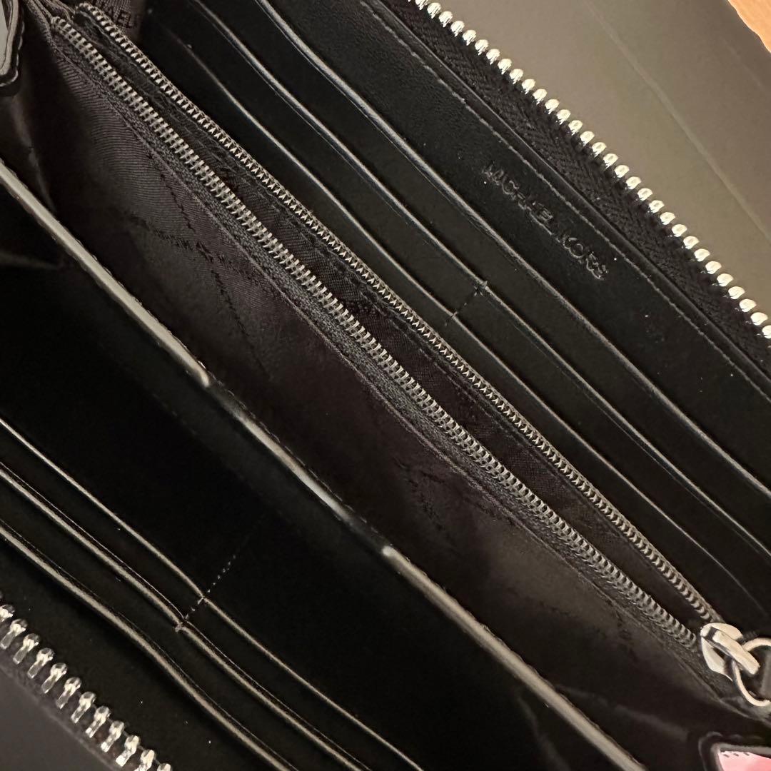 21【新品】MICHAEL KORS 長財布 ホワイト