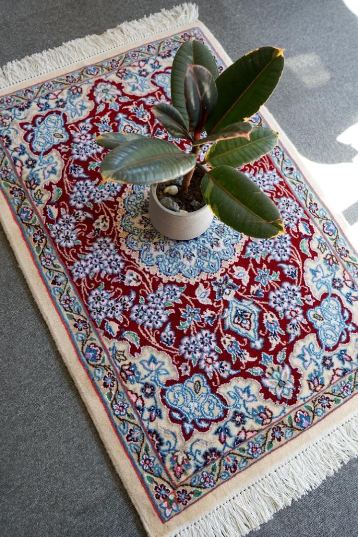 90×62cm　ペルシャ手織り絨毯