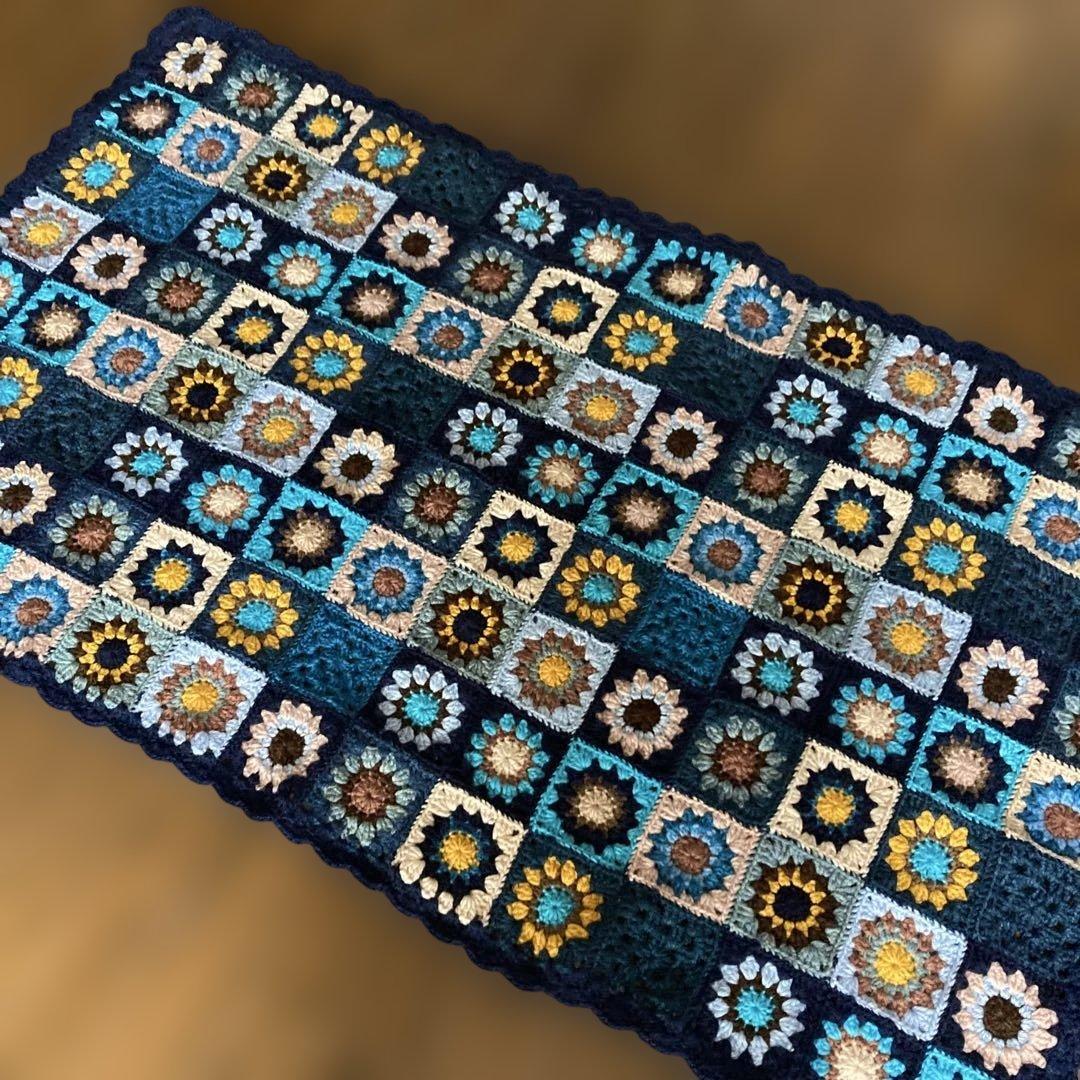 ハンドメイド♡♡モチーフ編みグラニースクエア編みブランケット♡♡♡♡