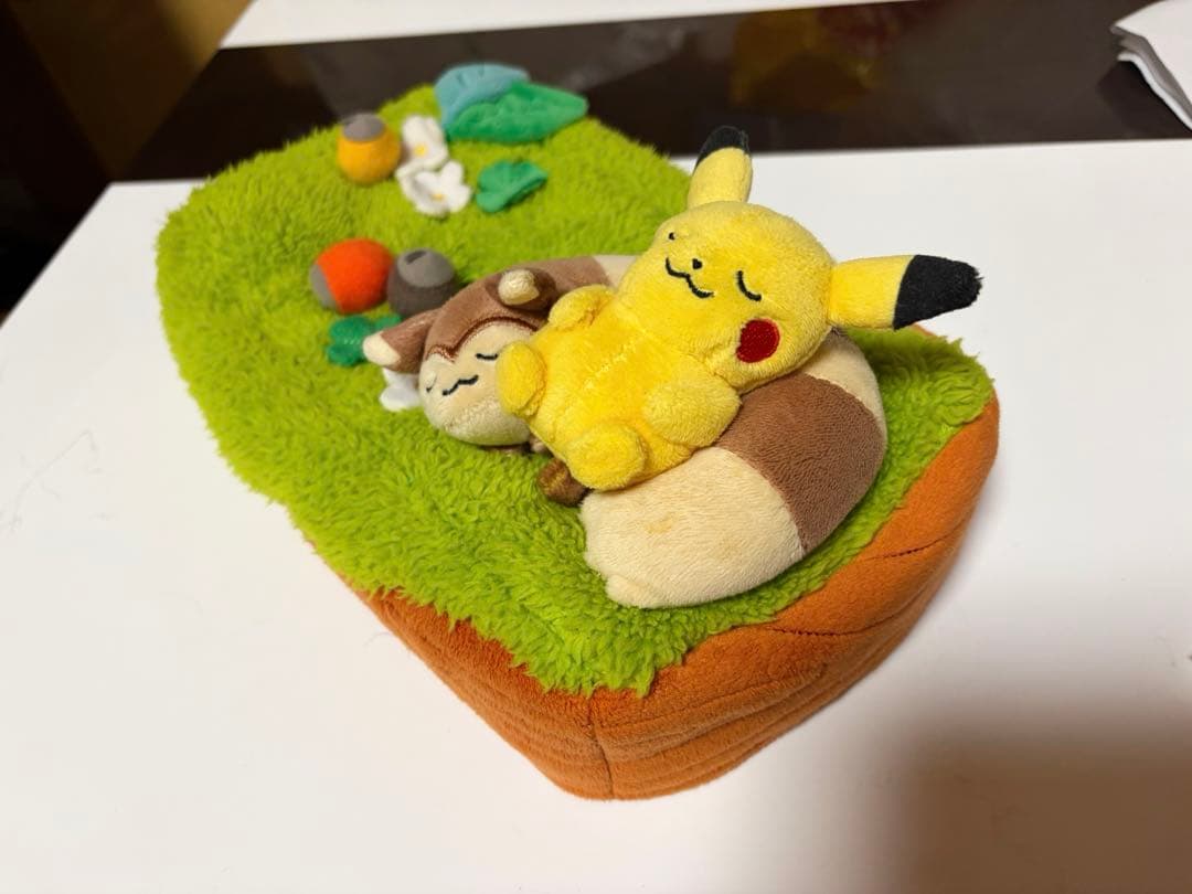 ポケモン　ピカチュウ　ティッシュボックス