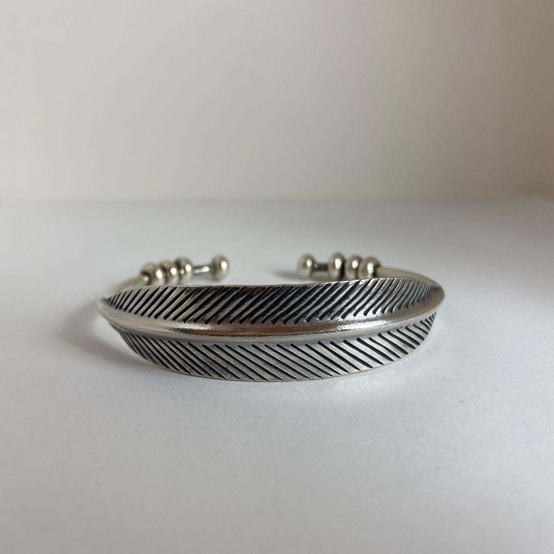 カレンシルバー　フェザー　バングル　ブレスレット　布袋付　ハンドメイド 925