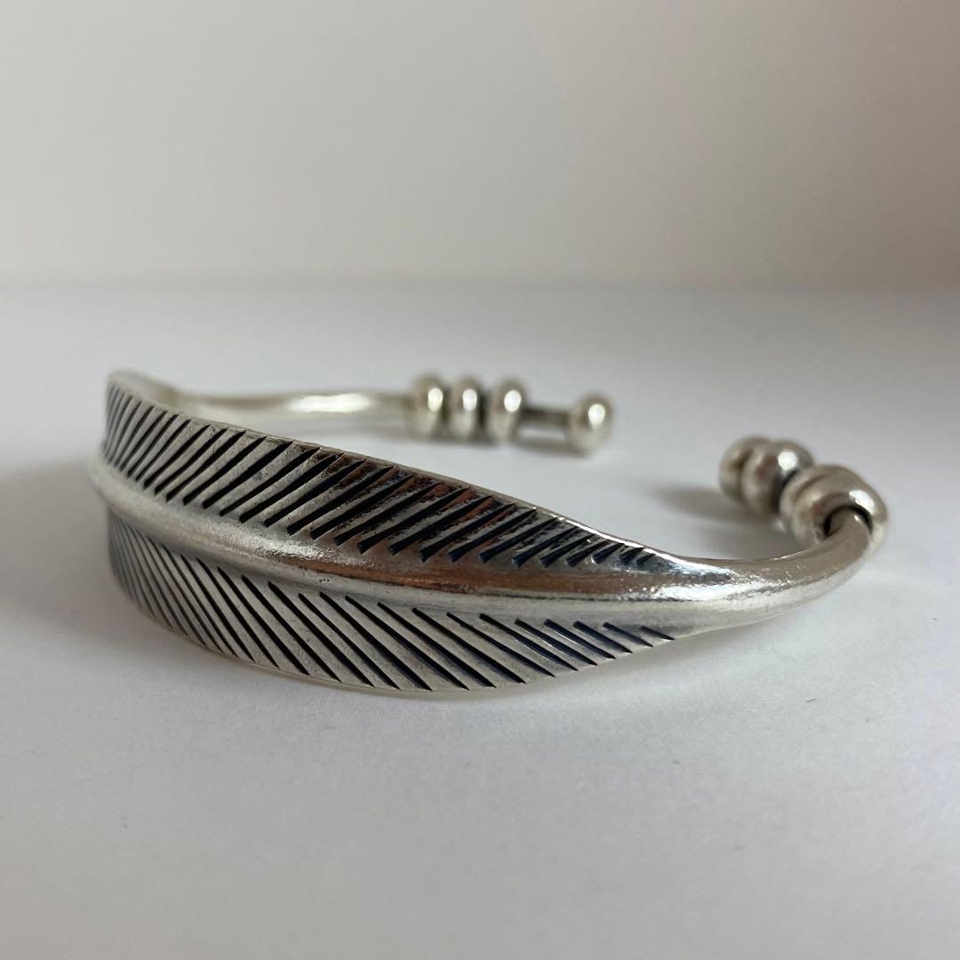 カレンシルバー　フェザー　バングル　ブレスレット　布袋付　ハンドメイド 925